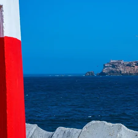 Гостевой дом Paz & - Peace & Назаре