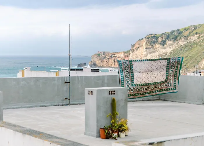 Paz & - Peace & * Nazaré