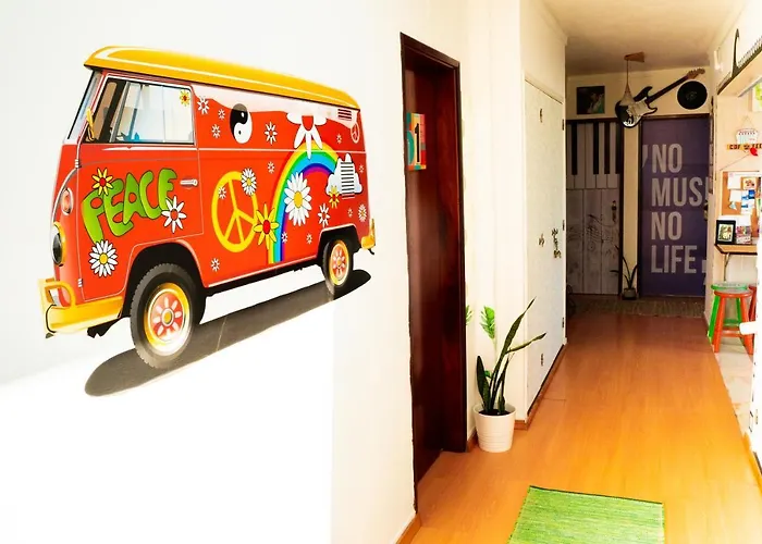 בית הארחה Paz & - Peace & נאזרה