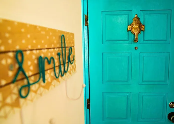 Paz & - Peace & נאזרה