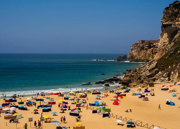 Paz & - Peace & בית הארחה