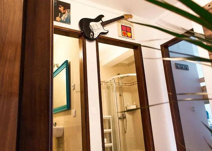 Paz & - Peace & בית הארחה *